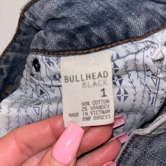 Bullhead Denim Shorts - Picture 4 of 4